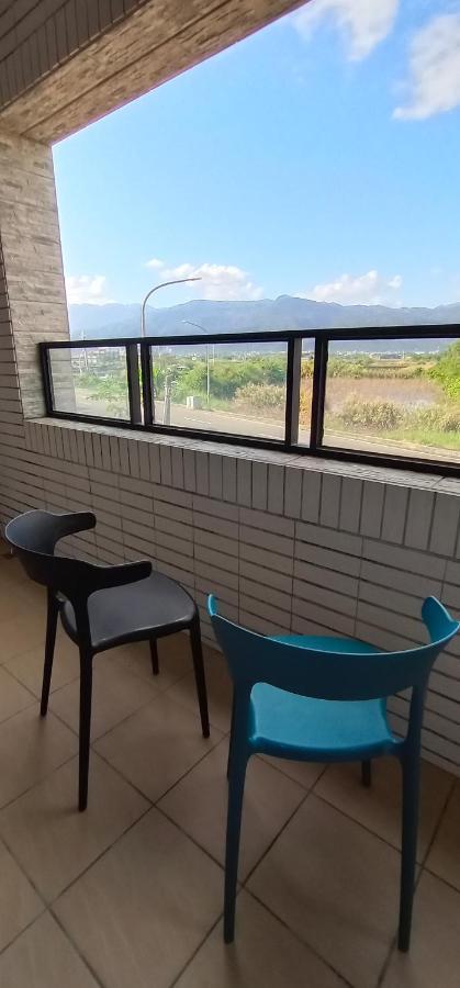 Yu Hai B&B Джиаоси Екстериор снимка